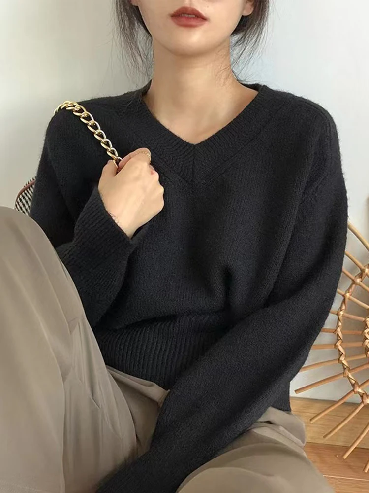 Vintage V Neck Women Autumn Winter Sweaters Loose Knitted Pullovers Soft Warm Solid Jumper Female Sweater Knitwear Jersey Tops