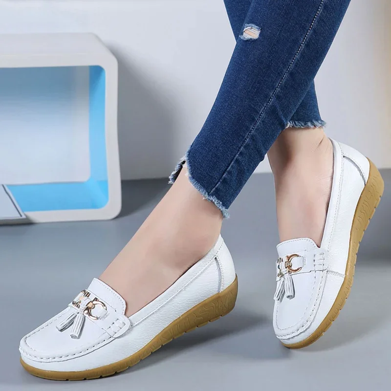 Women Flats Ballet Shoes Ballerina Ladies Casual Shoes Leather Breathable Moccasins Women’s Boat White Flats Shoes Women