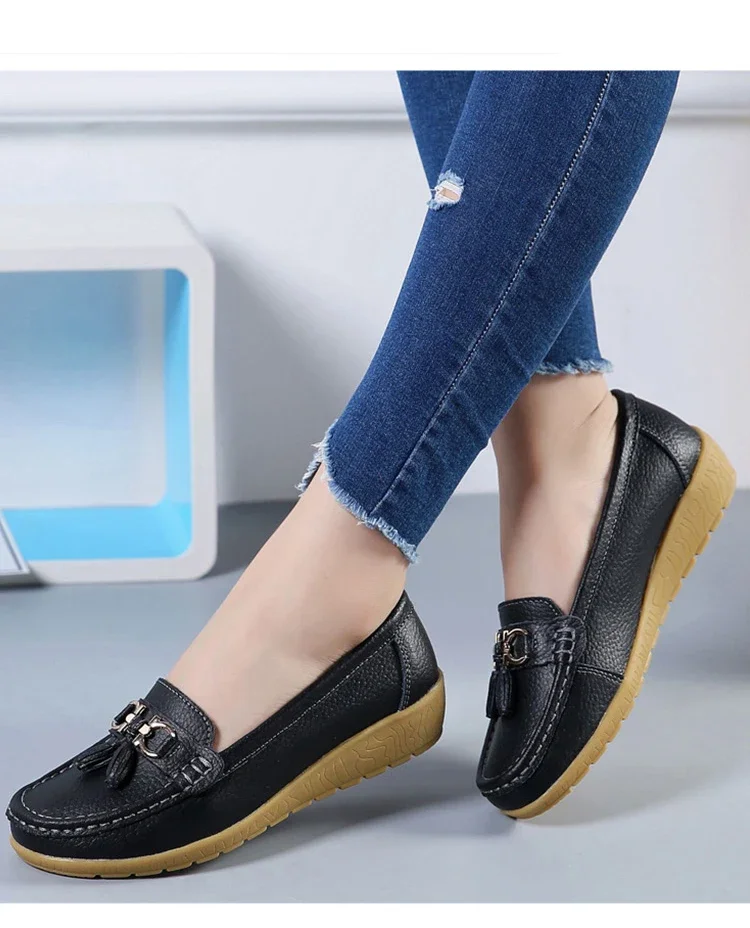 Women Flats Ballet Shoes Ballerina Ladies Casual Shoes Leather Breathable Moccasins Women’s Boat White Flats Shoes Women