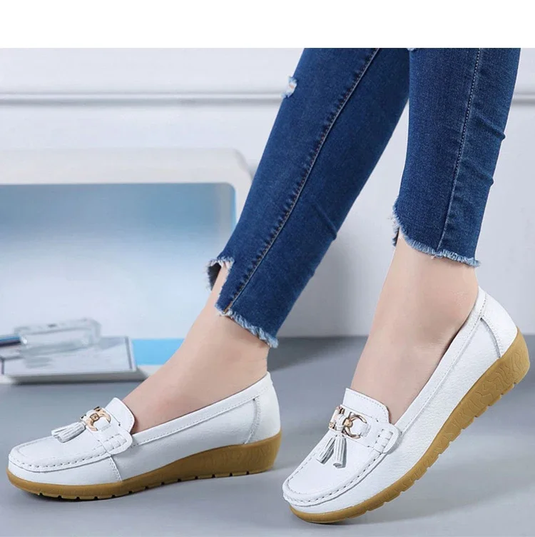 Women Flats Ballet Shoes Ballerina Ladies Casual Shoes Leather Breathable Moccasins Women’s Boat White Flats Shoes Women